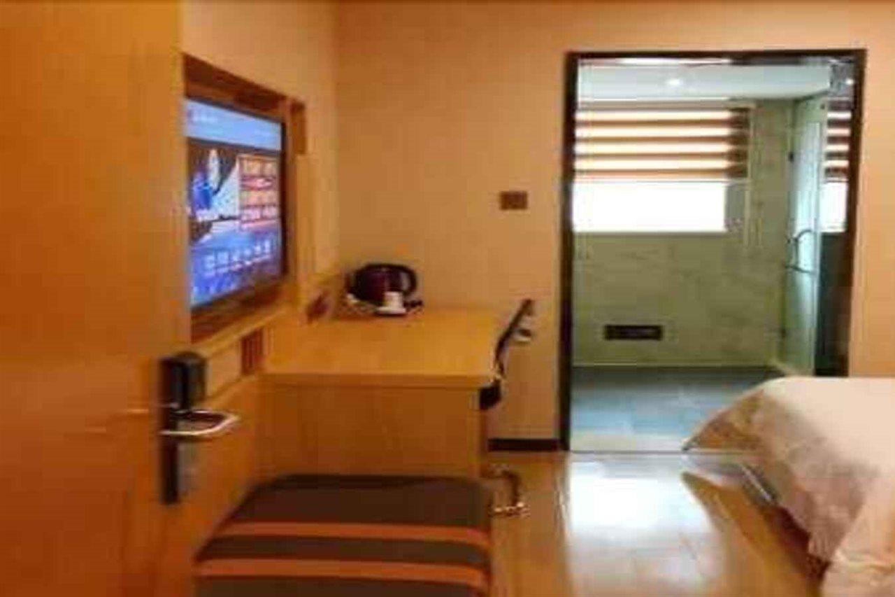 7Days Premium Chongqin Jiangbei International Airport Hub Station Hotel ฉงชิ่ง ภายนอก รูปภาพ