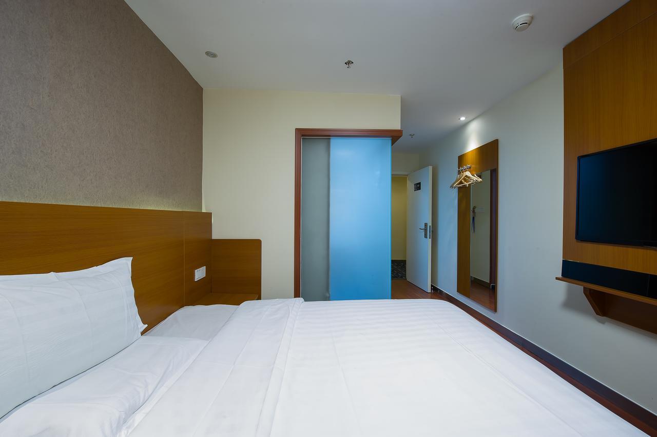 7Days Premium Chongqin Jiangbei International Airport Hub Station Hotel ฉงชิ่ง ภายนอก รูปภาพ